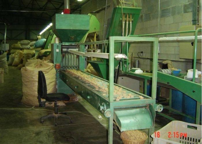 伟利软木(水松)制品厂成立于二00八年;是一家从事软木制品的企业,工厂